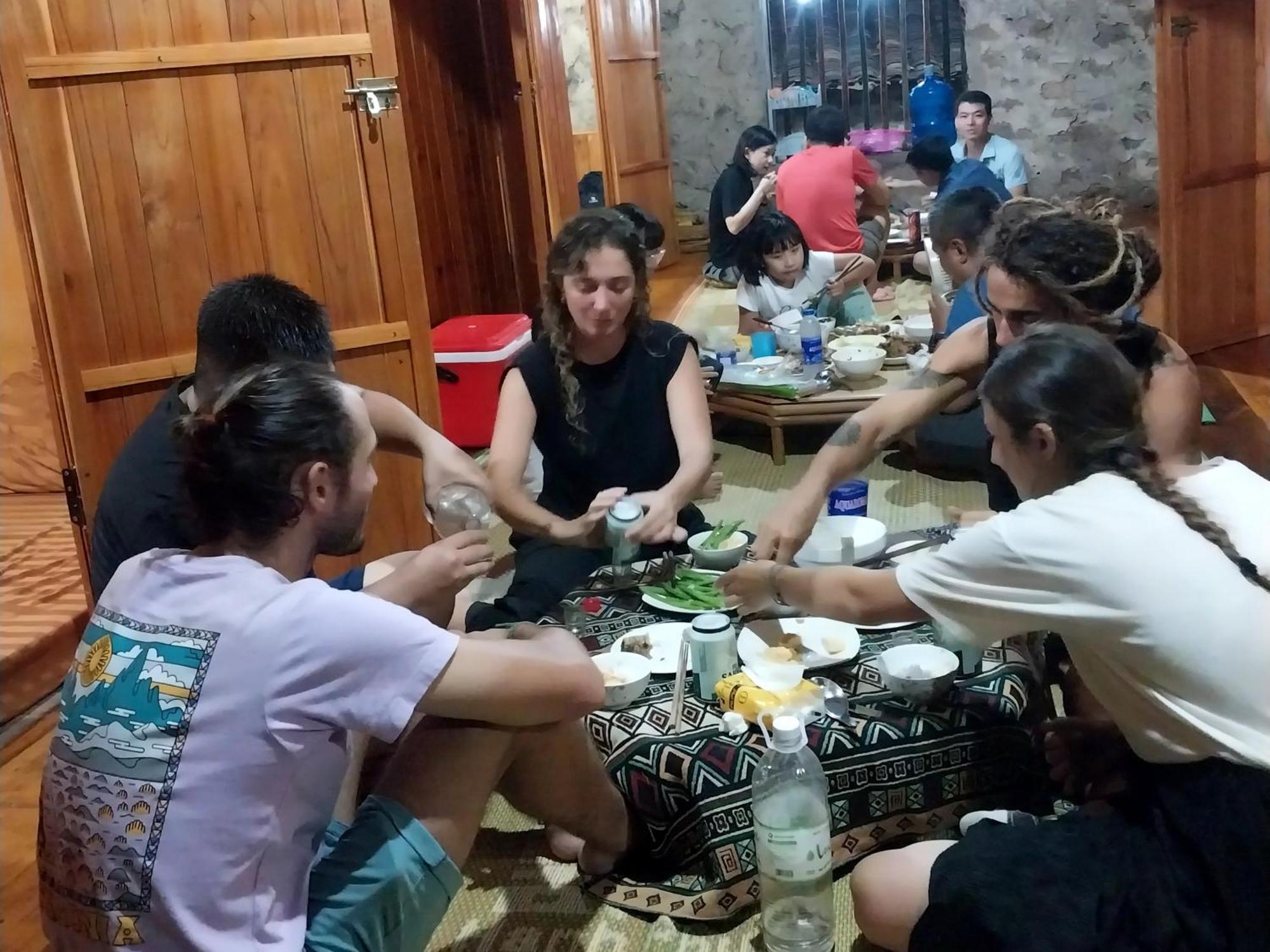 Trieu Hoan Homestay 까오방 객실 사진