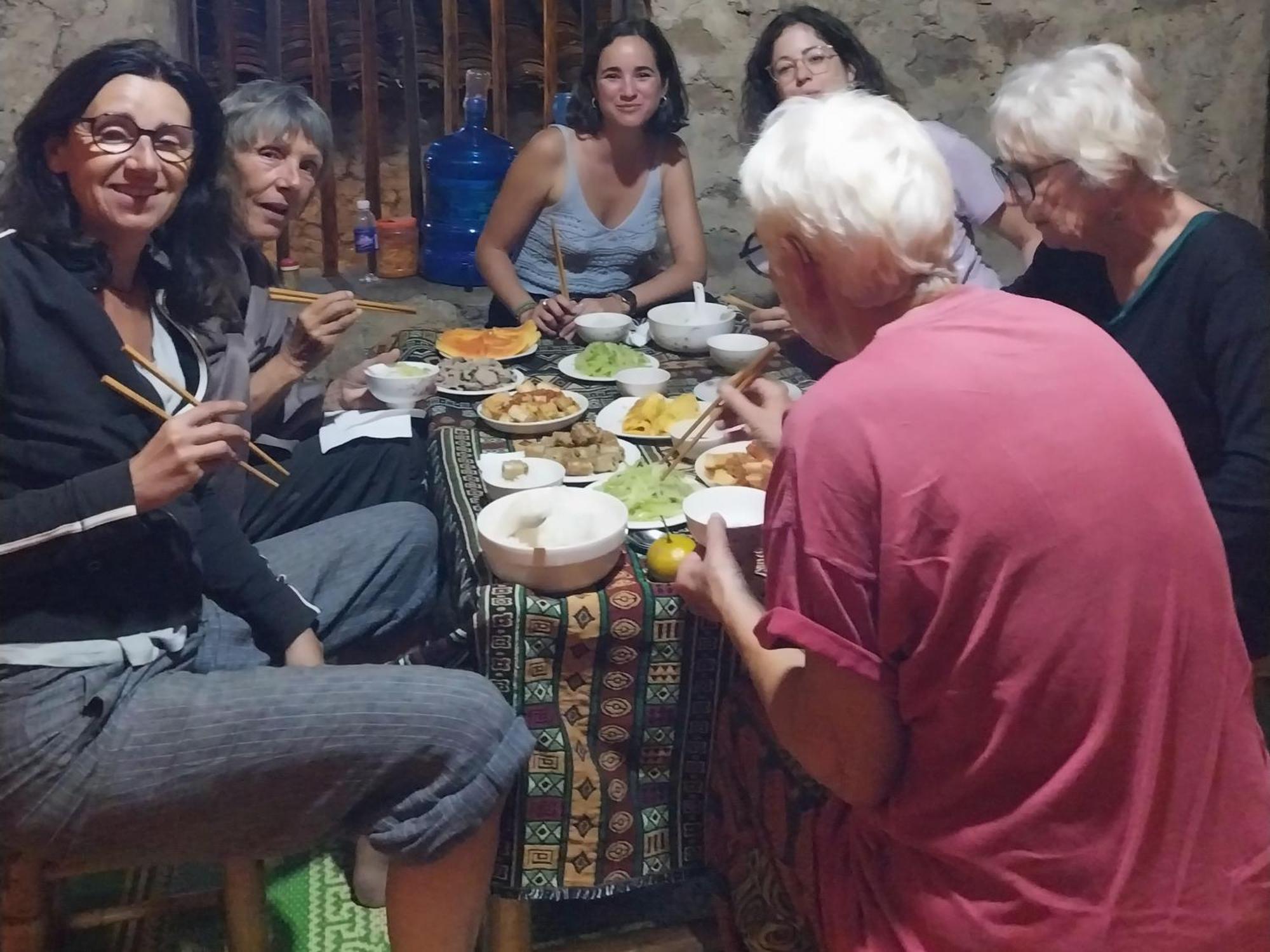 Trieu Hoan Homestay 까오방 외부 사진